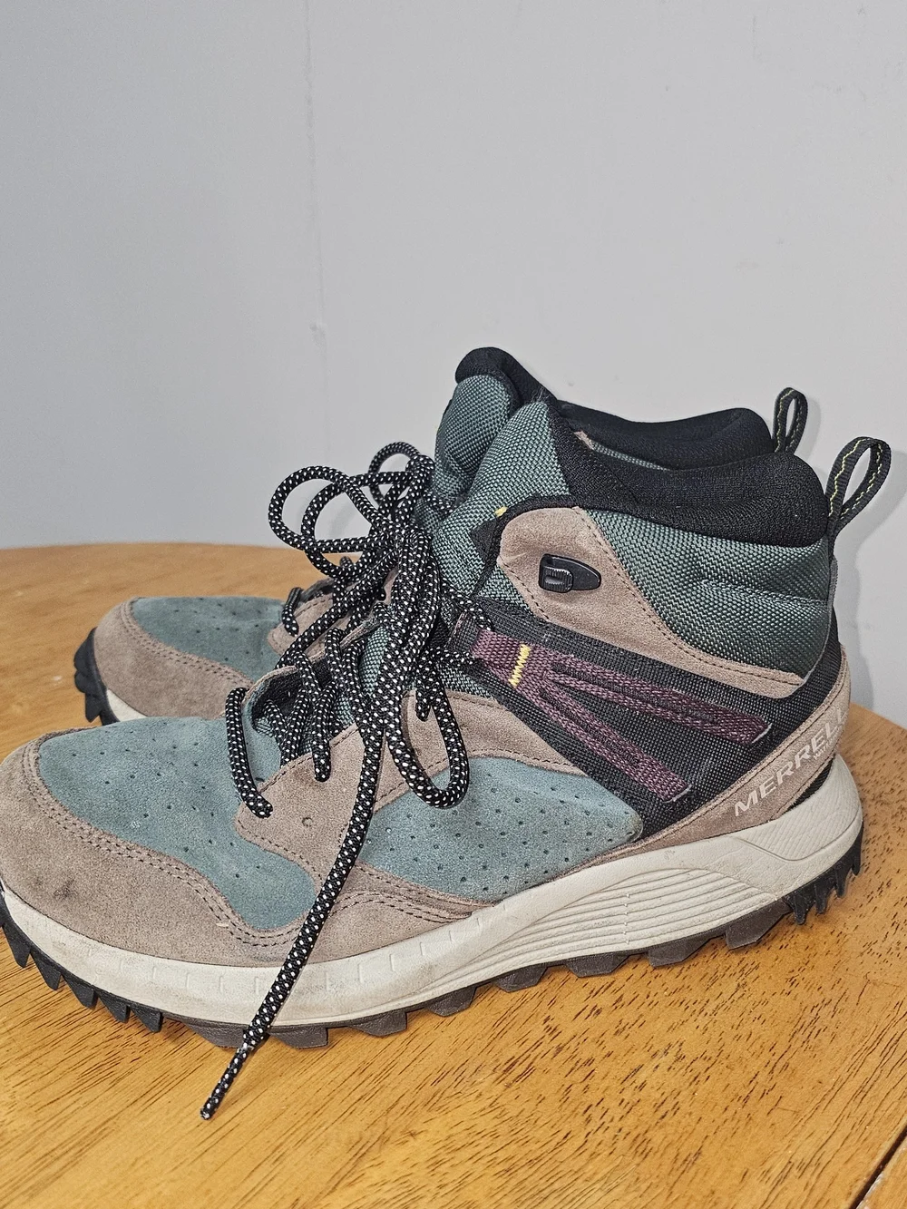 Merrell wildwood mid